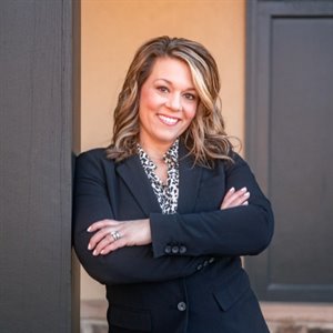 Renee Saxton
